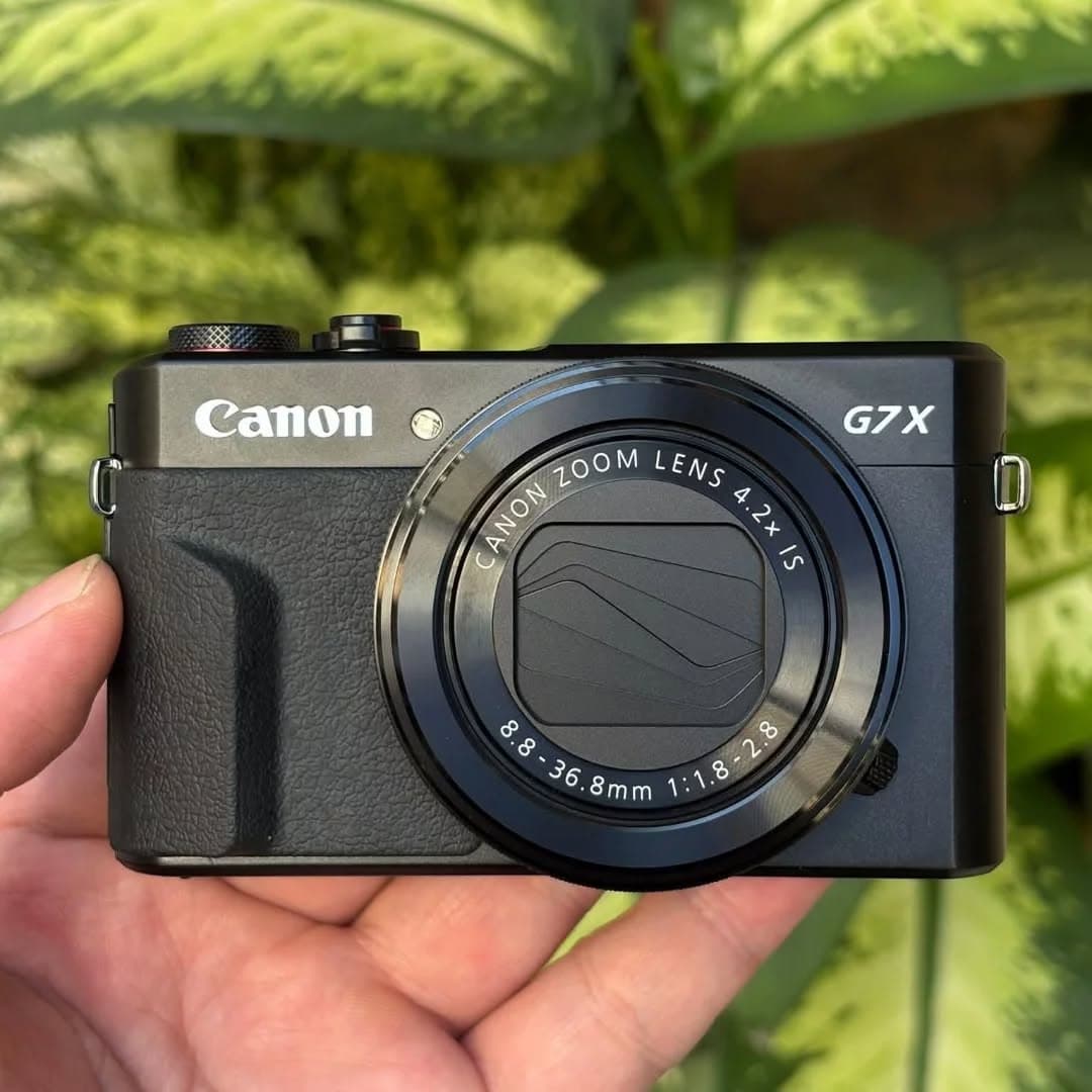 Canon PowerShot G7x Mark II 10/10 - Image 1